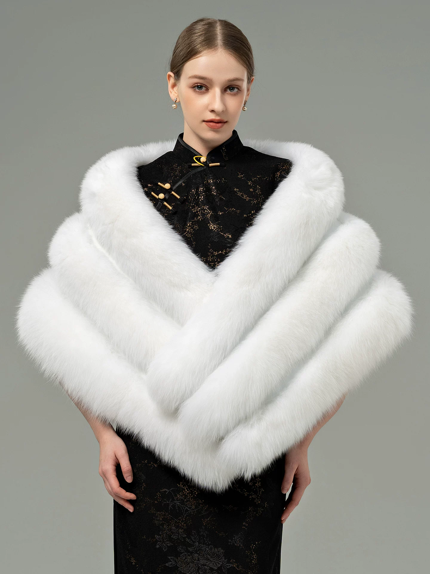 New Women's Winter Fox Fur Shawl – Stylish, High-End Fur Cape for Formal Gowns and Wedding Dresses (Warm Outerwear)