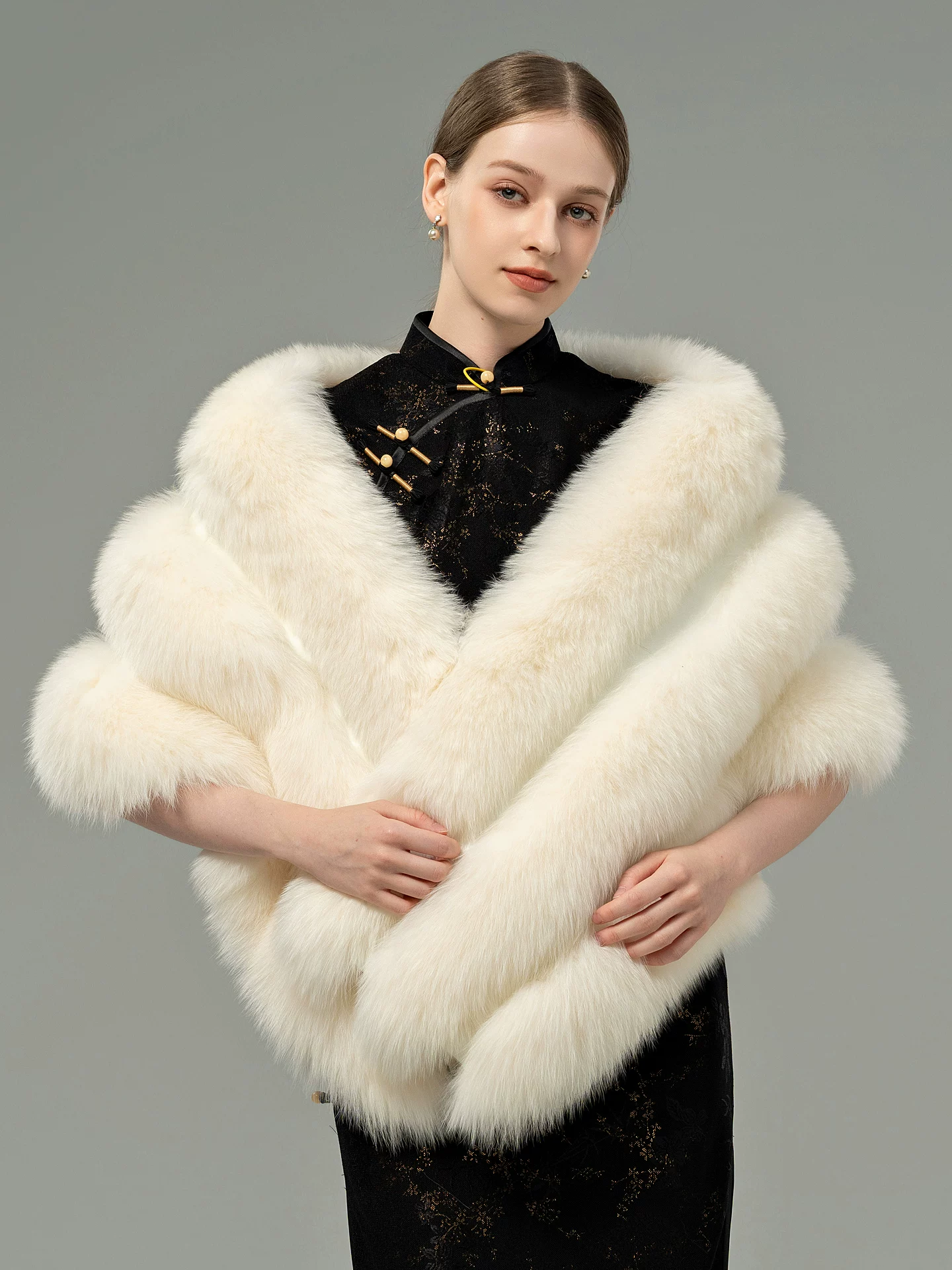 New Women's Winter Fox Fur Shawl – Stylish, High-End Fur Cape for Formal Gowns and Wedding Dresses (Warm Outerwear)