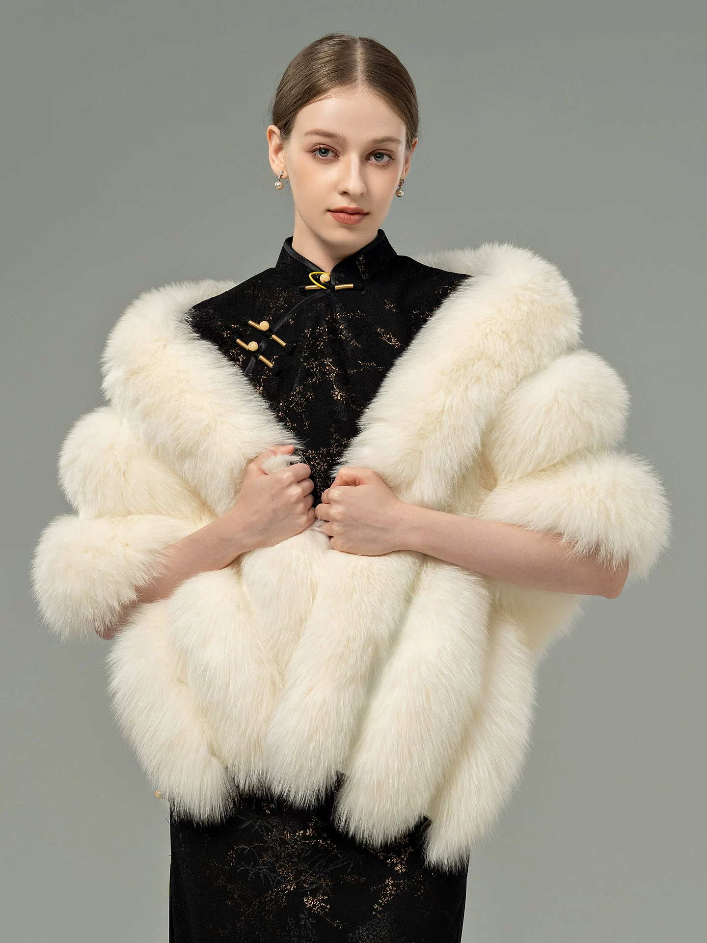 New Women's Winter Fox Fur Shawl – Stylish, High-End Fur Cape for Formal Gowns and Wedding Dresses (Warm Outerwear)