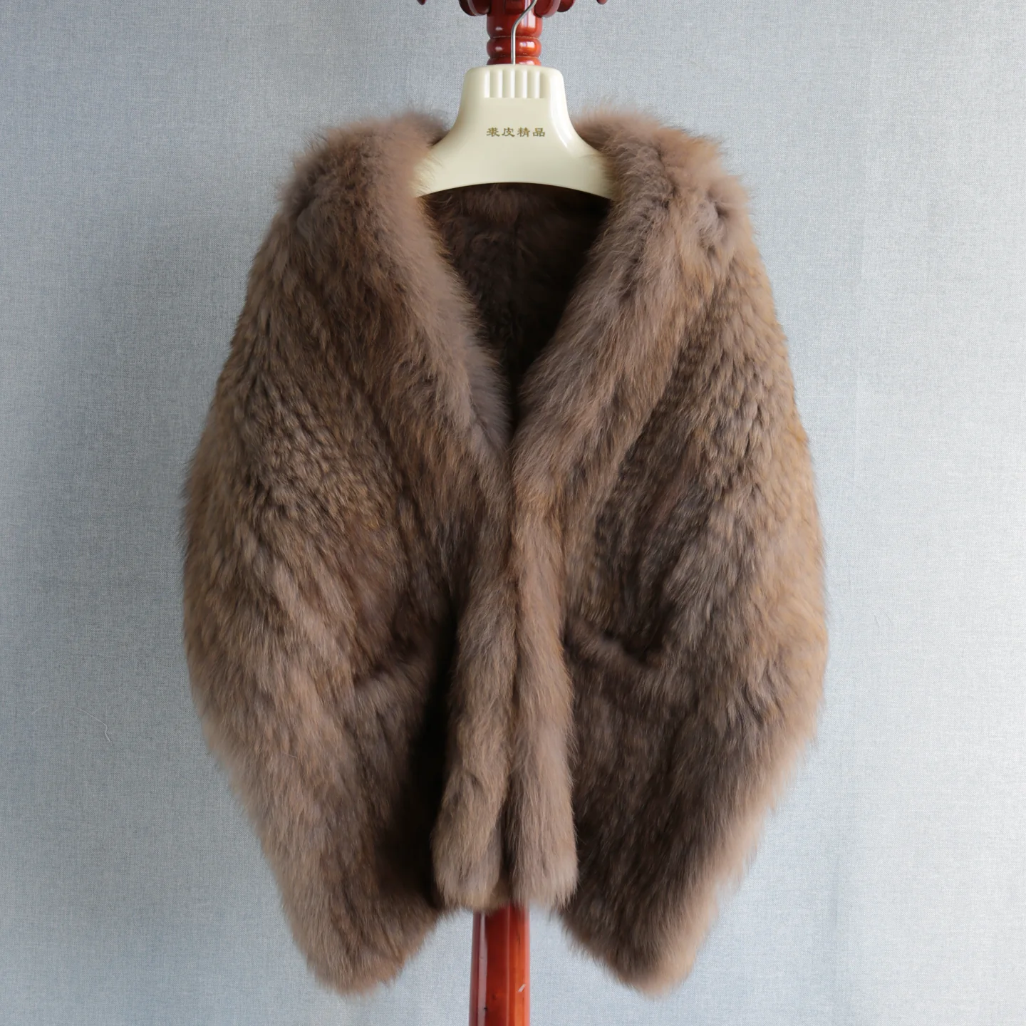Women’s Fox Fur Cape – Handmade, Double-Sided Thick Woven Fur Shawl and Scarf