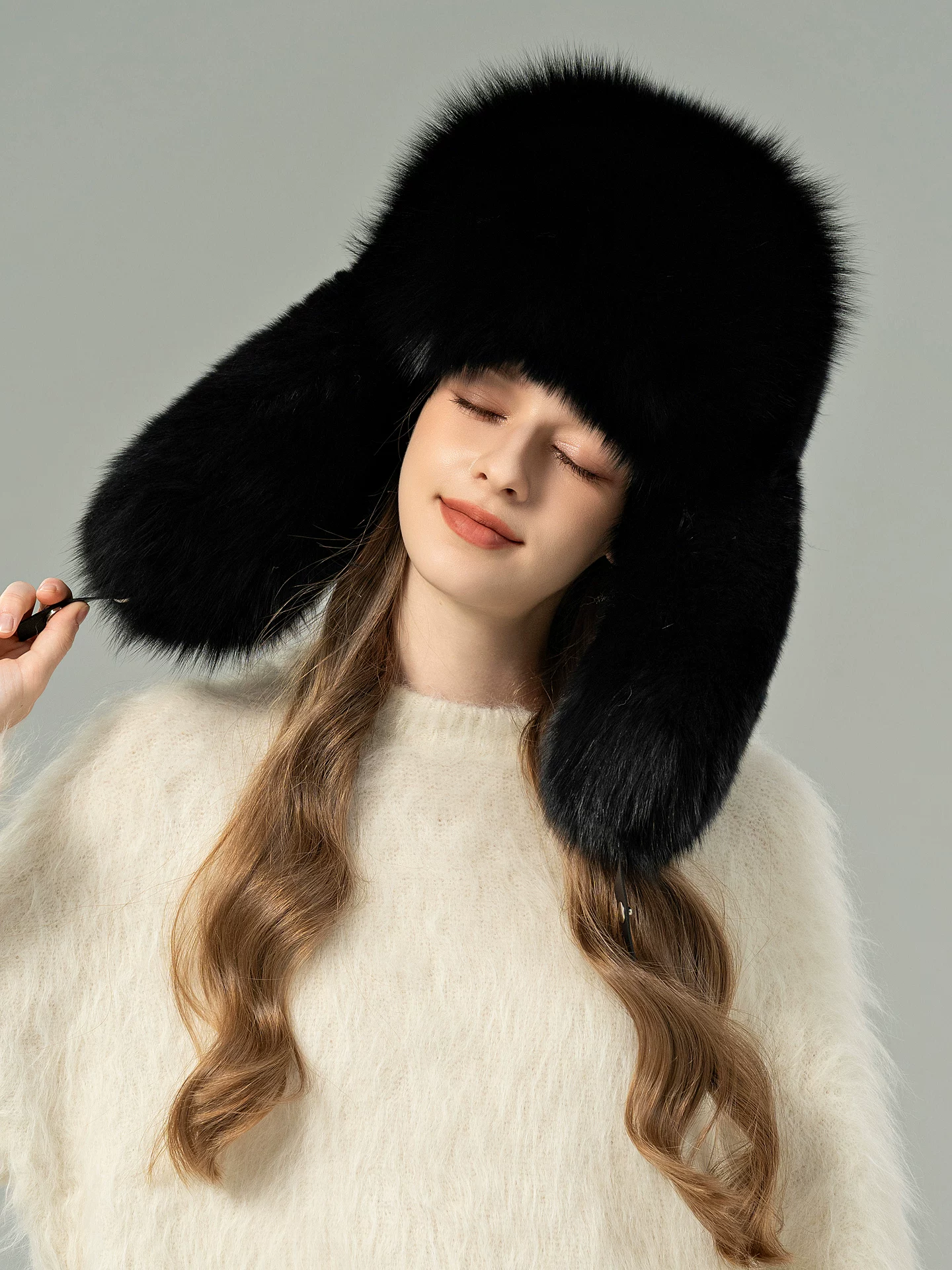 Women's Genuine Fox Fur Hat – Versatile, Warm, Windproof, and Ear-Protecting