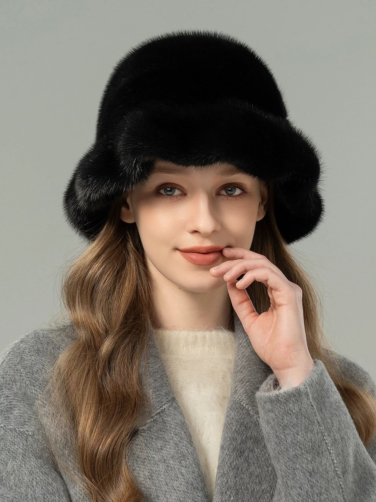 Women's Genuine Mink Fur Hat – Stylish, Versatile, and Warm – Bucket Hat Style