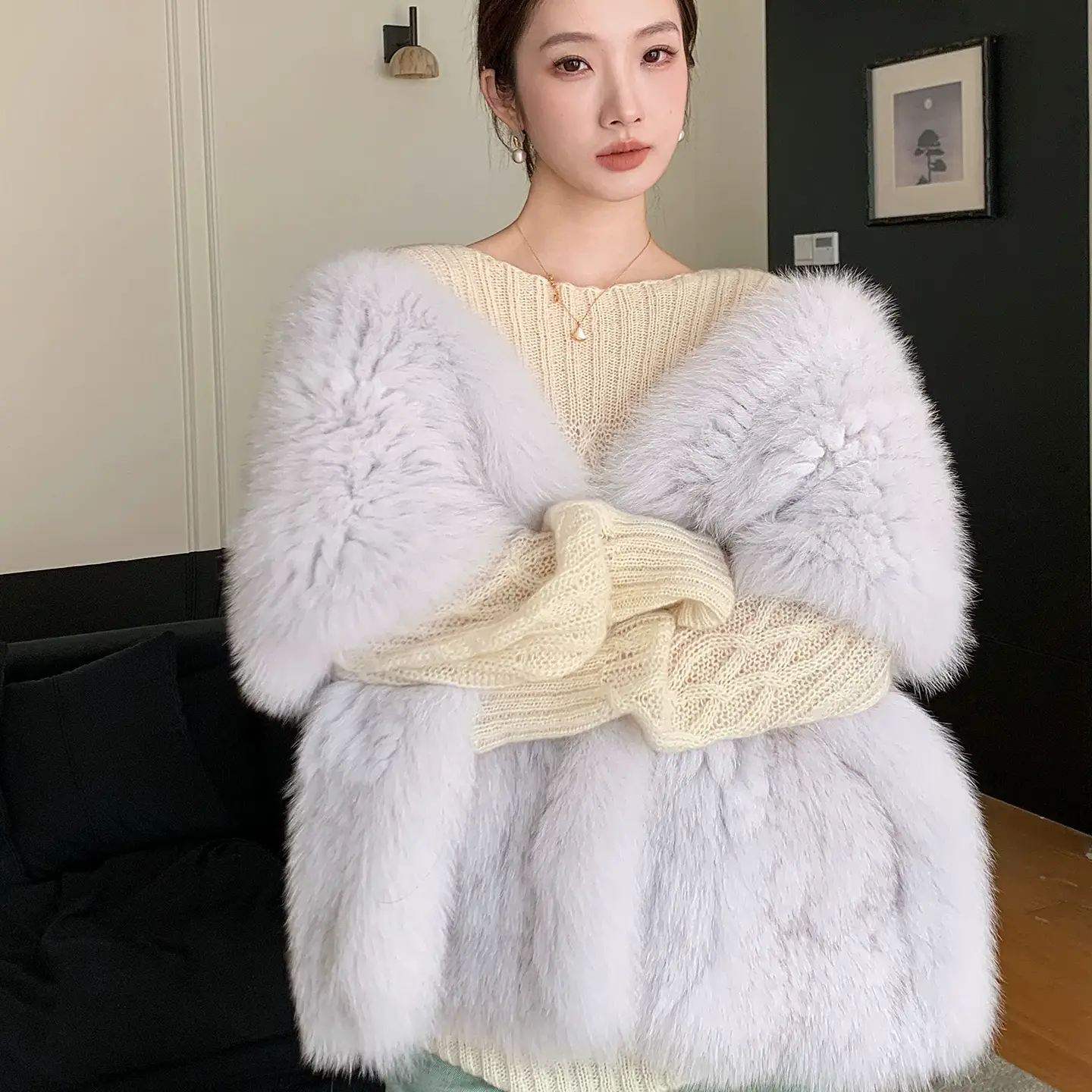 Double-Sided Fox Fur Evening Shawl – Handwoven Soft & Warm Real Fur Wrap, Large Neck Scarf