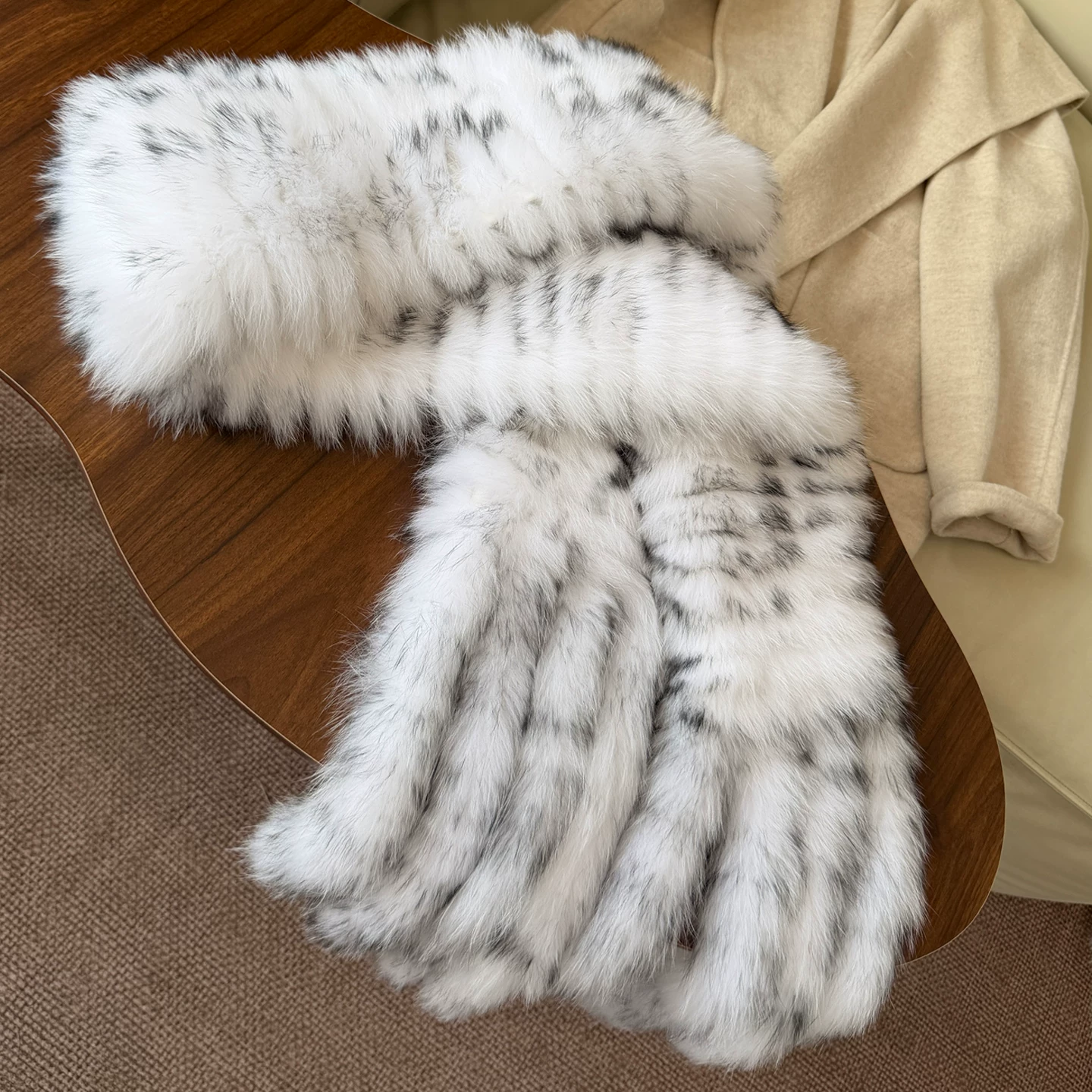 Women's Fox Fur Shawl Scarf – Long Double-Sided Real Fur Wrap with Fringe, Warm Winter Neck Stole, Quiet Luxury Style