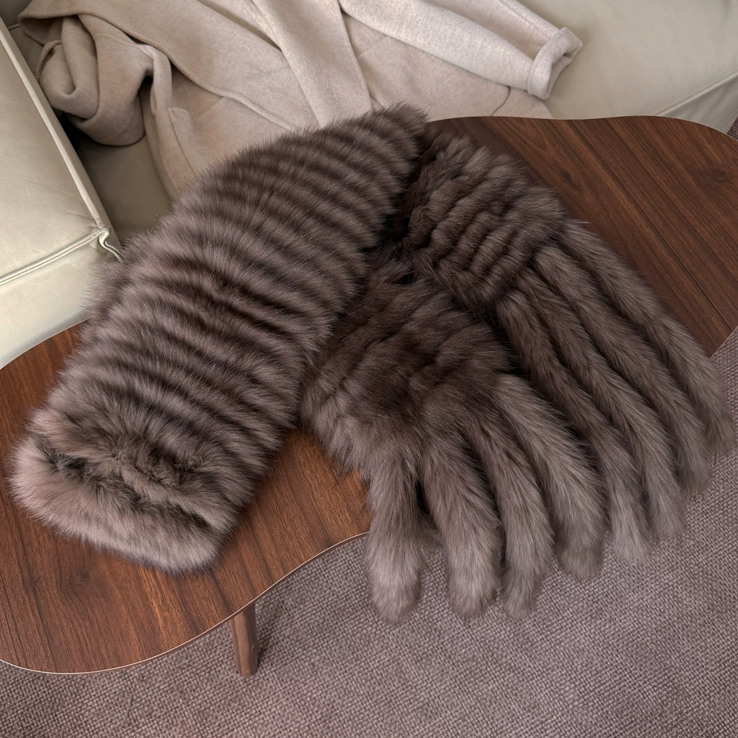 Women's Fox Fur Shawl Scarf – Long Double-Sided Real Fur Wrap with Fringe, Warm Winter Neck Stole, Quiet Luxury Style