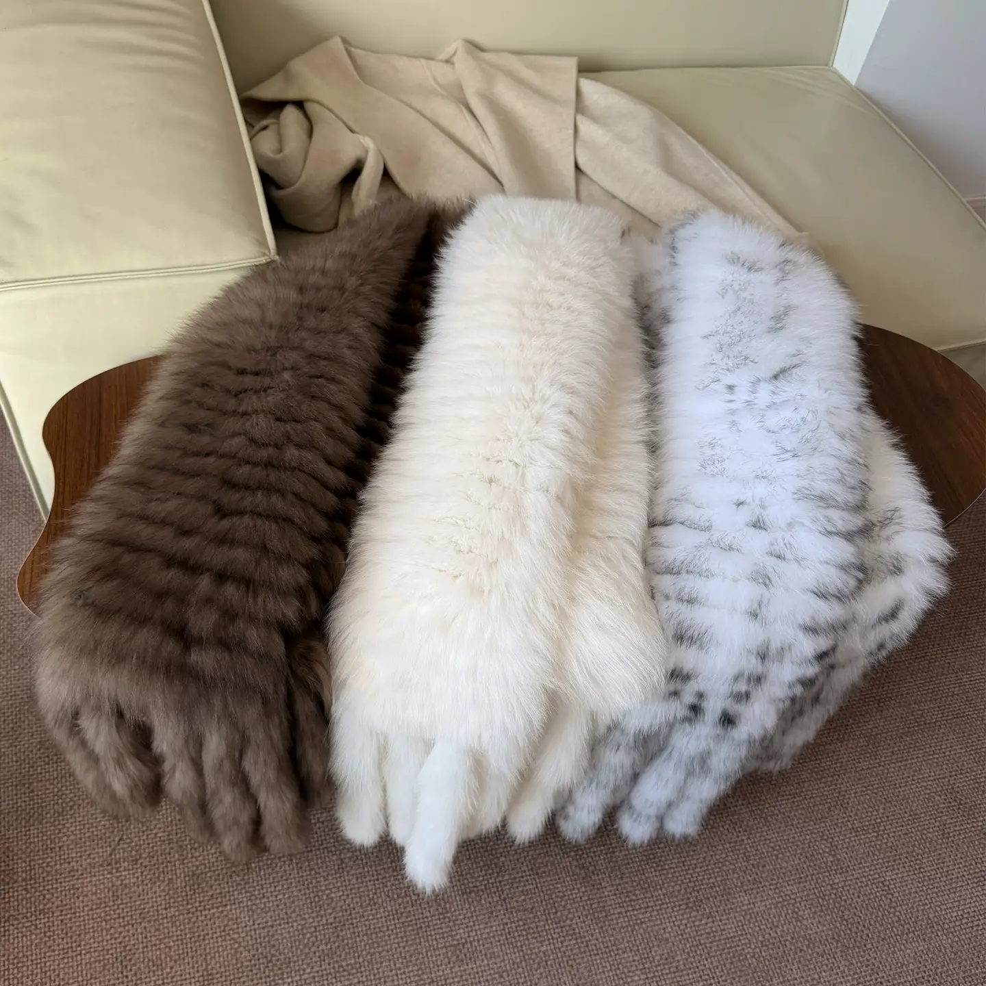 Women's Fox Fur Shawl Scarf – Long Double-Sided Real Fur Wrap with Fringe, Warm Winter Neck Stole, Quiet Luxury Style