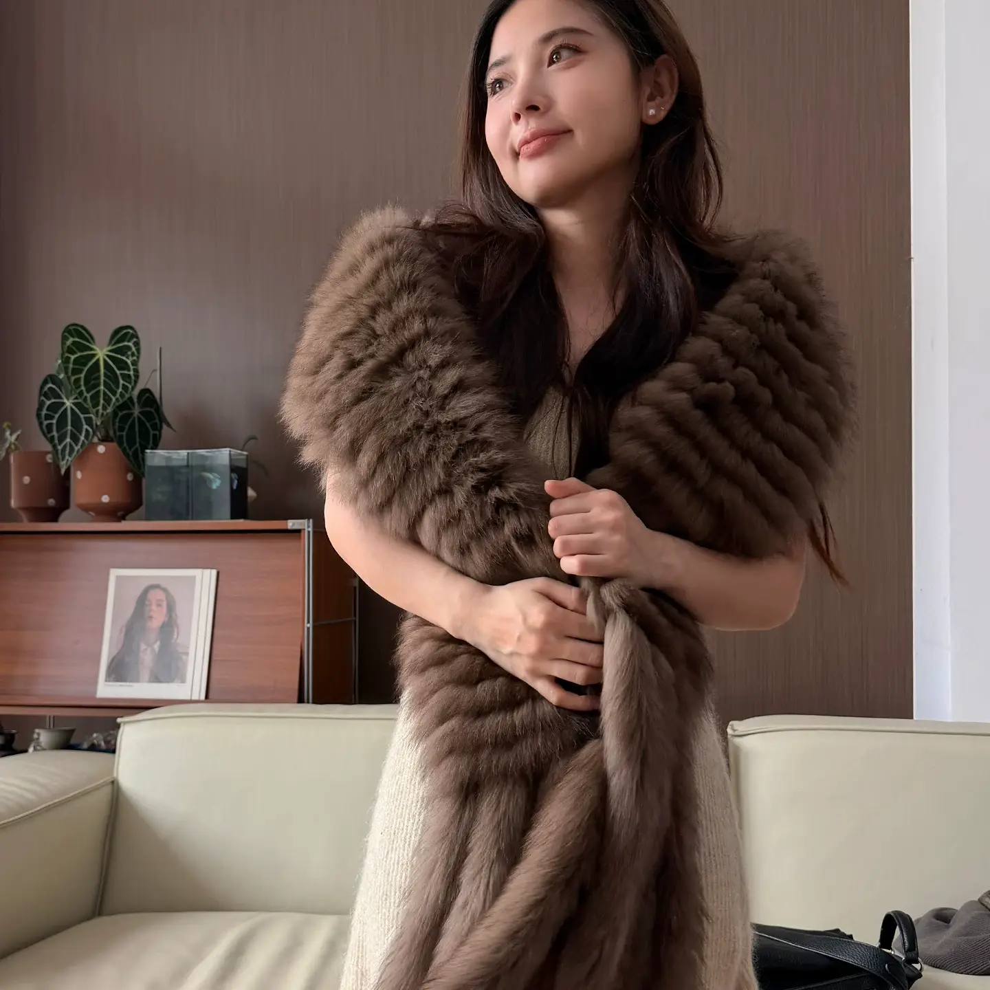 Women's Fox Fur Shawl Scarf – Long Double-Sided Real Fur Wrap with Fringe, Warm Winter Neck Stole, Quiet Luxury Style