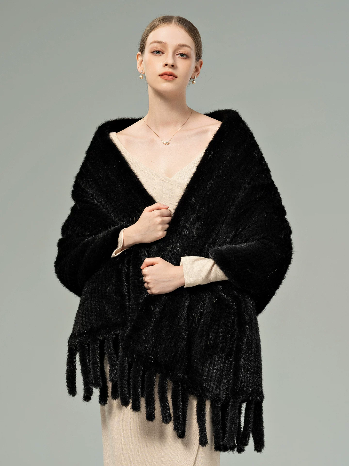 Women’s Mink Fur Cape Shawl – Elegant Winter Wrap with Tassel Trim, Warm Luxury Fur Cover-Up
