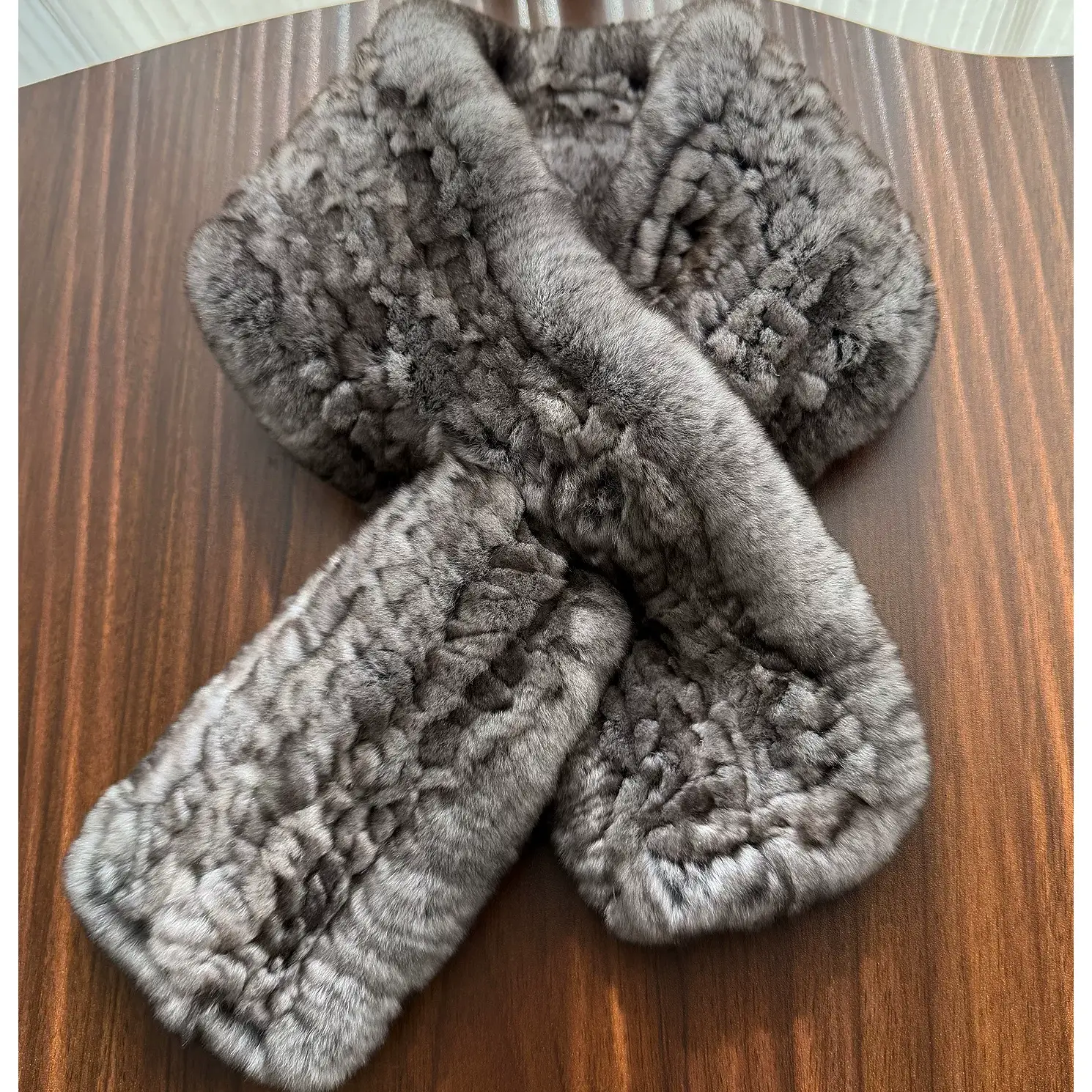Chinchilla-Tone Rex Rabbit Fur Scarf – Women's Thick & Warm Knitted Real Fur Winter Neck Wrap, Elegant & Versatile