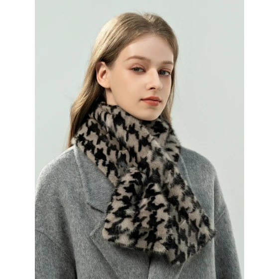 Double-sided mink houndstooth genuine mink scarf